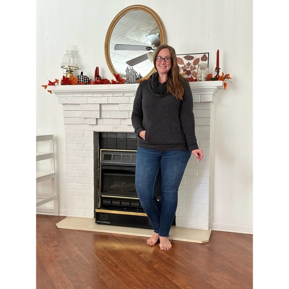 J. Crew Pullover With Front Pockets Large - Picture 5 of 5